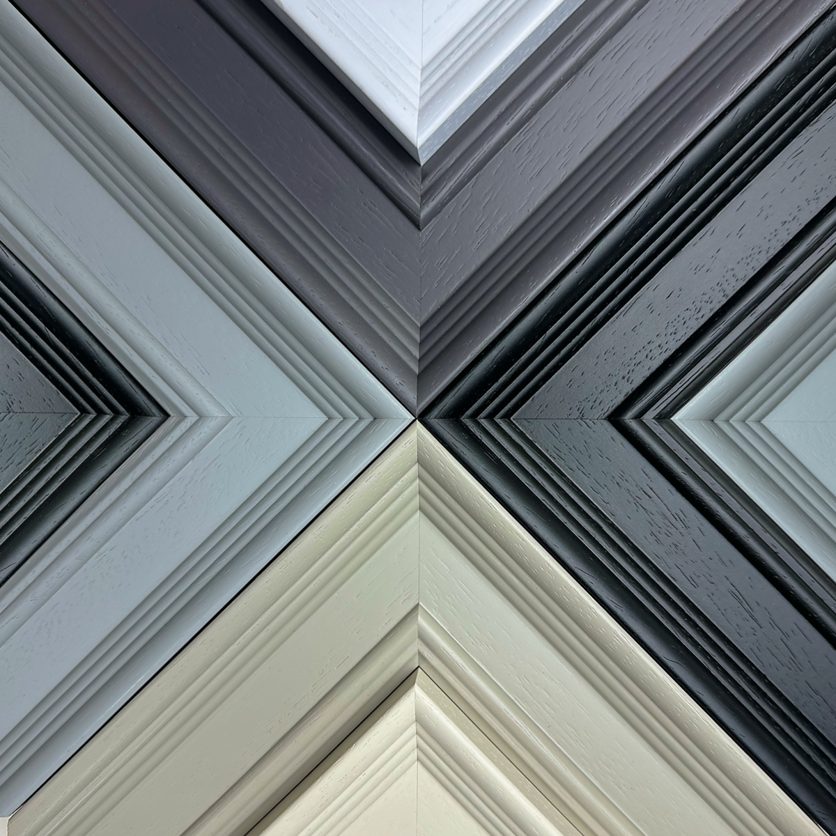 Casterbridge Frame